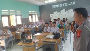 Dianggap Ancaman Serius Masa Depan Generasi Muda, Polsek Cilimus Gelar Sosialisasi Bahaya Narkoba Dan Bullying