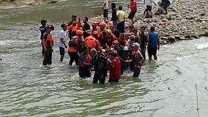 Dalam Pencarian Hari Kedua Korban Terbawa Arus Sungai Citaal Ciwaru Berhasil Ditemukan