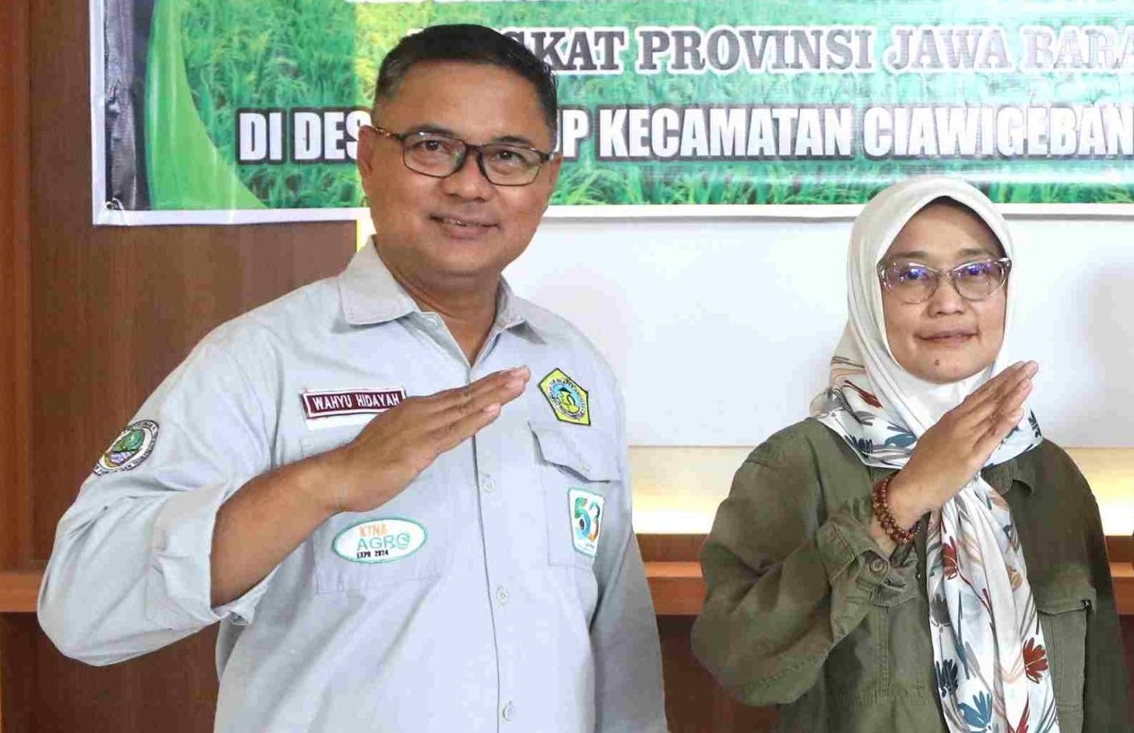 2 ASN Kabupaten Kuningan Sukses Tembus 10 Besar Seleksi PNS Berprestasi Tingkat Provinsi Jawa Barat Tahun 2025