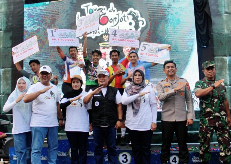 Deretan Juara Di Hari Penutupan Event Tour de Linggarjati Kabupaten Kuningan Ke 8 Tahun 2025