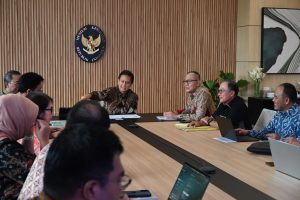 Minta Perhatian Serius Pusat Soal Akses Dan Fasilitas Kesehatan Di Daerah, Bupati Kuningan Lakukan Audiensi Dengan Menkes RI