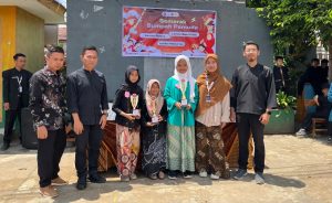 Asistensi Mengajar UM Kuningan dan PLP 2 UNIKU Berkolaborasi Gelar “Semarak Sumpah Pemuda” di SDN 1 Ciporang