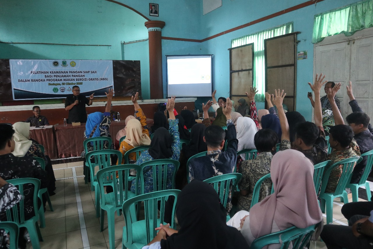 Para Pengelola Makanan Di SPPG Makanan Bergizi Gratis Diminta Bekerja Dengan Standar Kebersihan Dan Keamanan Pangan