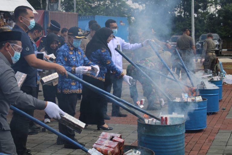 7 Juta Batang Rokok Ilegal Dimusnahkan Bea Cukai Dan Pemda Kuningan