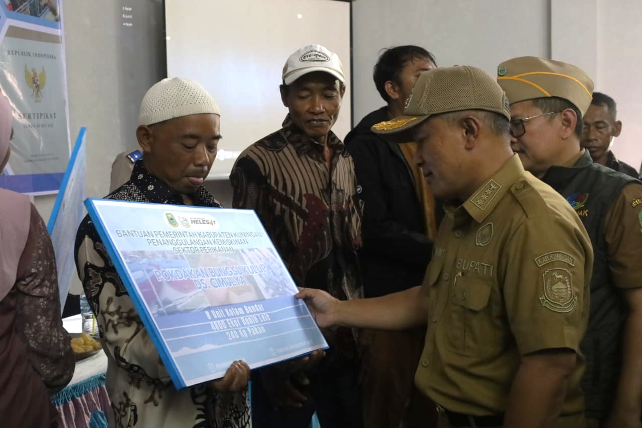 Dorong Kemandirian Warga Melalui Bantuan Perikanan, Peternakan dan Sertifikasi Lahan