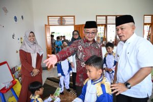 Kebijakan Perubahan Paradigma Wajib Belajar Disampaikan Mendikdasmen RI Saat Hadir Universitas Muhammadiyah Kuningan