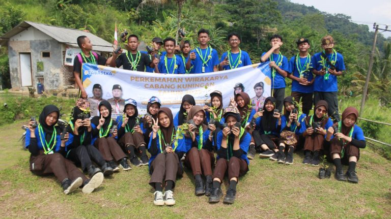 Penanaman Seribu Pohon Warnai Perkemahan Wirakarya Cabang Kuningan 2025