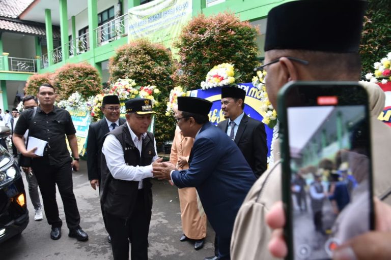 Bupati Kuningan Hargai Pengabdian Panjang Kemenag Dalam Kerukunan Beragama Yang Moderat Dan Berkeadilan