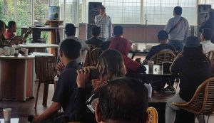 Kadisdikbud Baru Kabupaten Kuningan Dr. Elon Carlan Mengaku Tidak Alergi Terhadap Wartawan