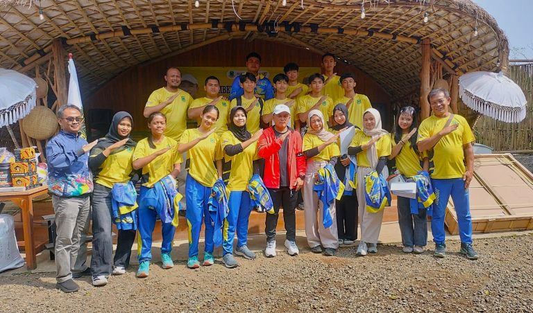 Atlet Peraih Medali Di Event POPDA Jawa Barat ke-IV Tahun 2025 Terima Penghargaan Dari Pemda Kuningan