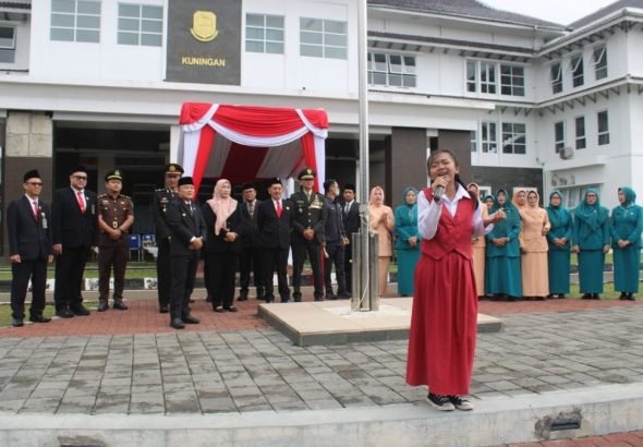 Senandung Lagu Murid Kelas 5 SD Getarkan Peringatan Harkitnas Tingkat Kabupaten Kuningan