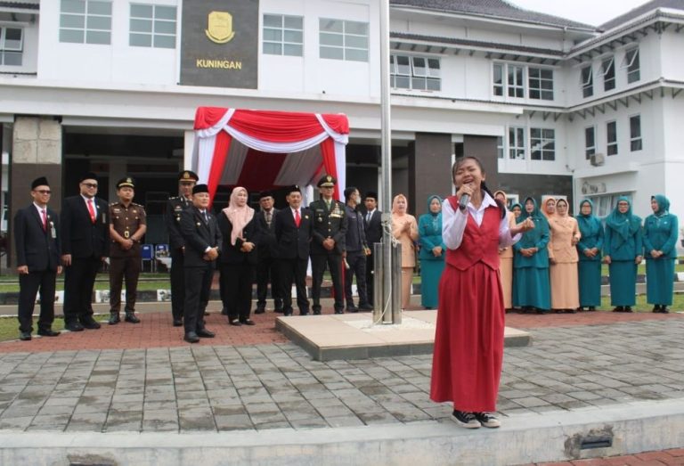 Senandung Lagu Murid Kelas 5 SD Getarkan Peringatan Harkitnas Tingkat Kabupaten Kuningan