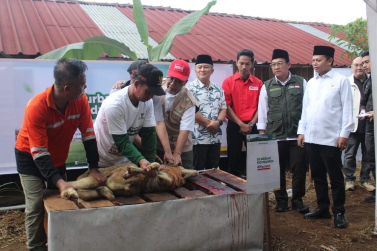 Tepat Pada Idul Adha 1447 H Baznas RI dan Jabar Berkurban di Balai Ternak Mukti Raharja Desa Sayana Kuningan