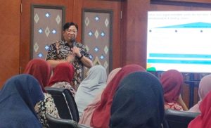 Tingkatkan Pemahaman Kesehatan Reproduksi dan Perencanaan Keluarga Dinkes Kuningan Gelaran Workshop Kesprocatin dan KB
