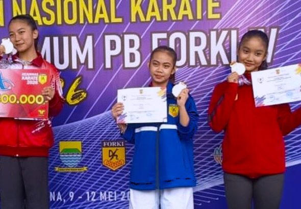 Wakili Jawa Barat Naflah Qothrunnada Humaira Bawa Pulang Medali Di Ajang Kejurnas Karate Piala Ketua Umum PB FORKI
