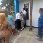 Aksi Heroik Anggota Damkar Kuningan Selamatkan Warga Yang Nyaris Bunuh Diri