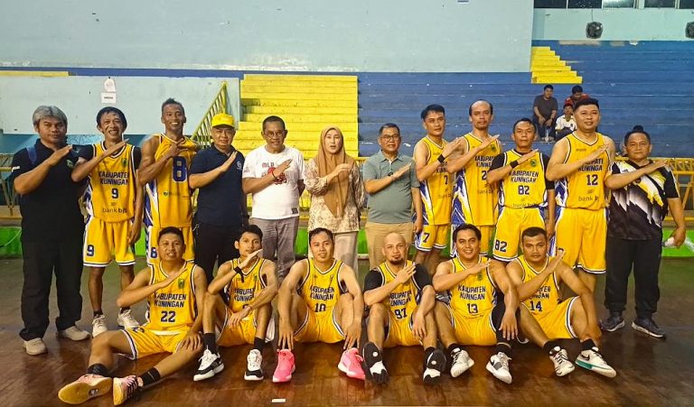 Basket Kuningan 1
