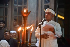 Dalam Ritual Damar Sewu Bupati Kuningan Buka Rangkaian Perhelatan Upacara Adat Seren Taun 1959 Saka