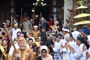 Helaran Seren Taun, Representasi Toleransi Dalam Bingkai Pelestarian Budaya di Bumi Pluralisme Kuningan Jawa Barat