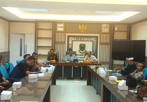 Pemkab Kuningan Mediasi Polemik Menara Protelindo di Desa Bojong, Tekankan Perizinan Harus Tuntas
