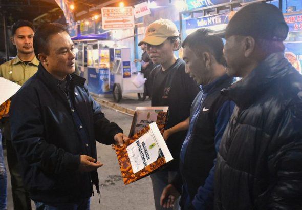 Bentuk Empati Pemerintah 249 PKL di Kuningan Terima Bantuan Rp600 Ribu