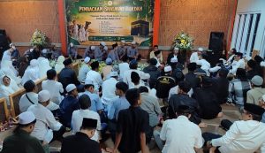 Bentuk Keseimbangan Material dan Spiritual The Farash Grup Berangkatkan 4 Karyawan Terbaik Umrah