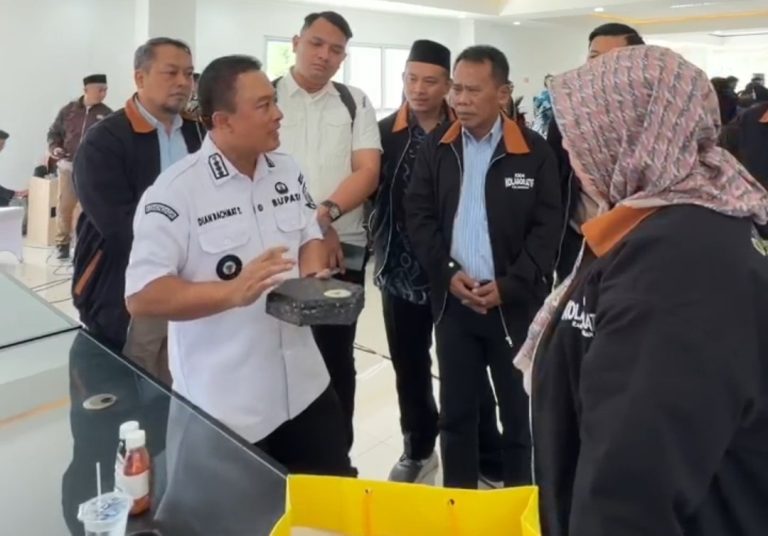 Lepas 6 Kampus KKN Kolaboratif