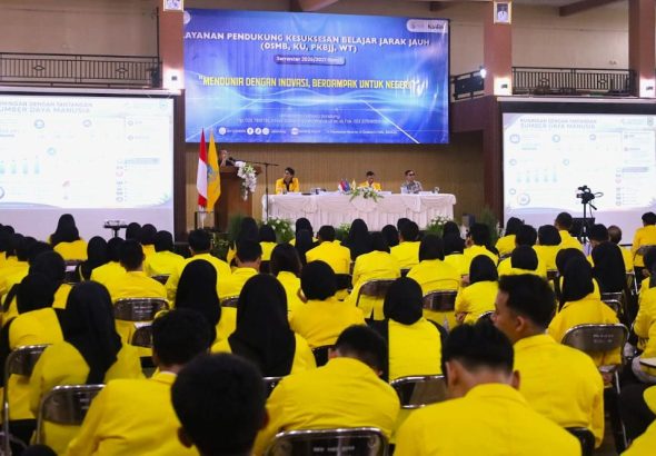 Bupati Kuningan Tegaskan, Jangan Kuliah Hanya untuk Ijazah, Harus Berani Ciptakan Lapangan Kerja