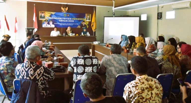 Pangkas Birokrasi dan Perketat Pengawasan, Kuningan Terapkan Aturan Baru Perizinan Usaha