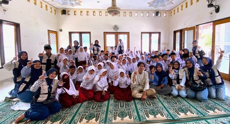Perpustakaan Keliling KKN UINSSC dan KANCIL