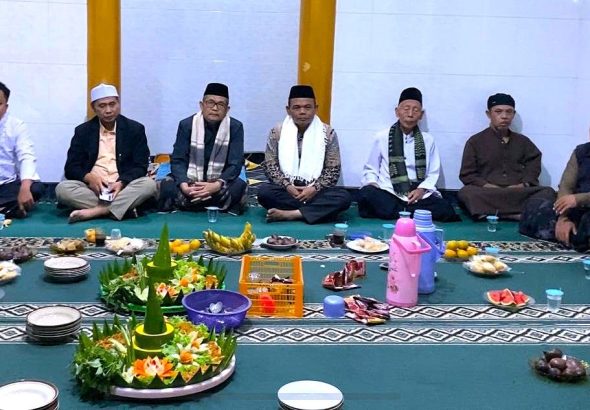 Gotong Royong dan Tradisi Berkat
