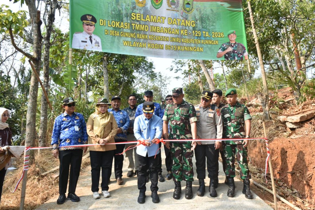 Jalan Baru Hasil TMMD Imbangan ke-129 di Gunungmanik Kuningan Dongkrak Ekonomi Desa dan Wisata Curug Payung