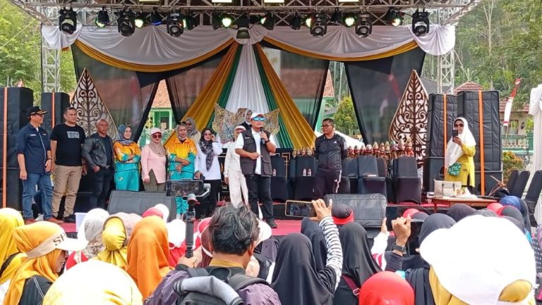 Jemput Bola Pelayanan hingga ke Desa