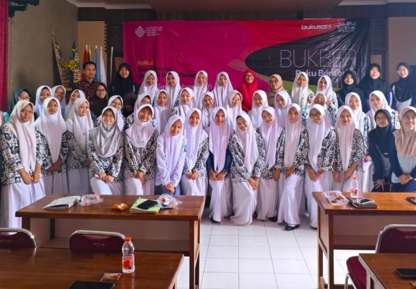 Semarak Sastra Mahardika Hidupkan Sastra di Kuningan