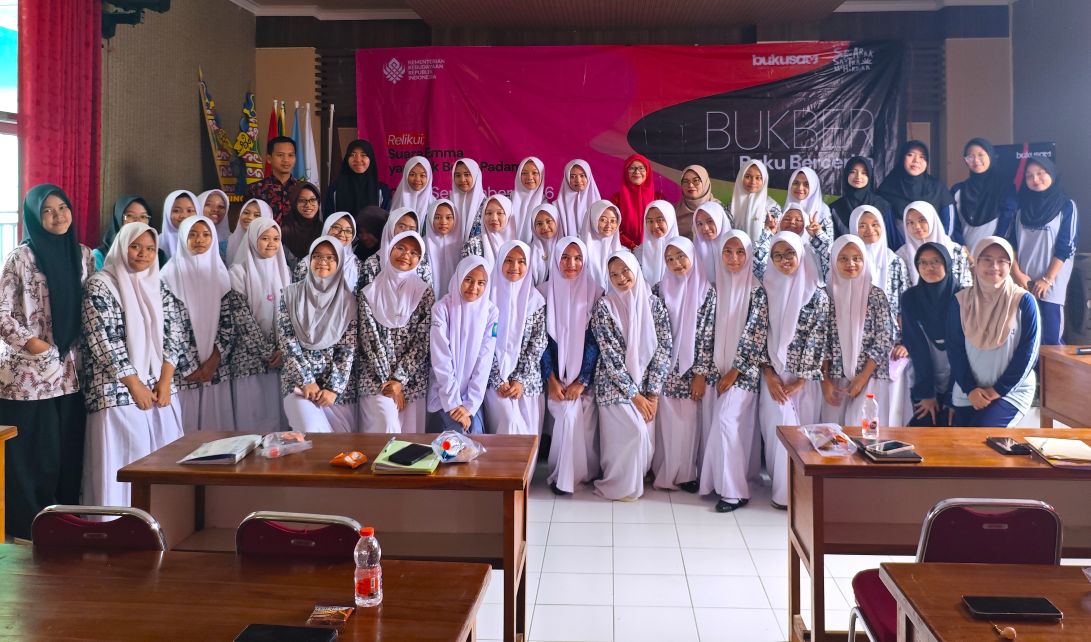 Semarak Sastra Mahardika Hidupkan Sastra di Kuningan